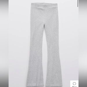 Aerie Groove-On Velour: buttery-soft, ribbed velour with a pretty texture